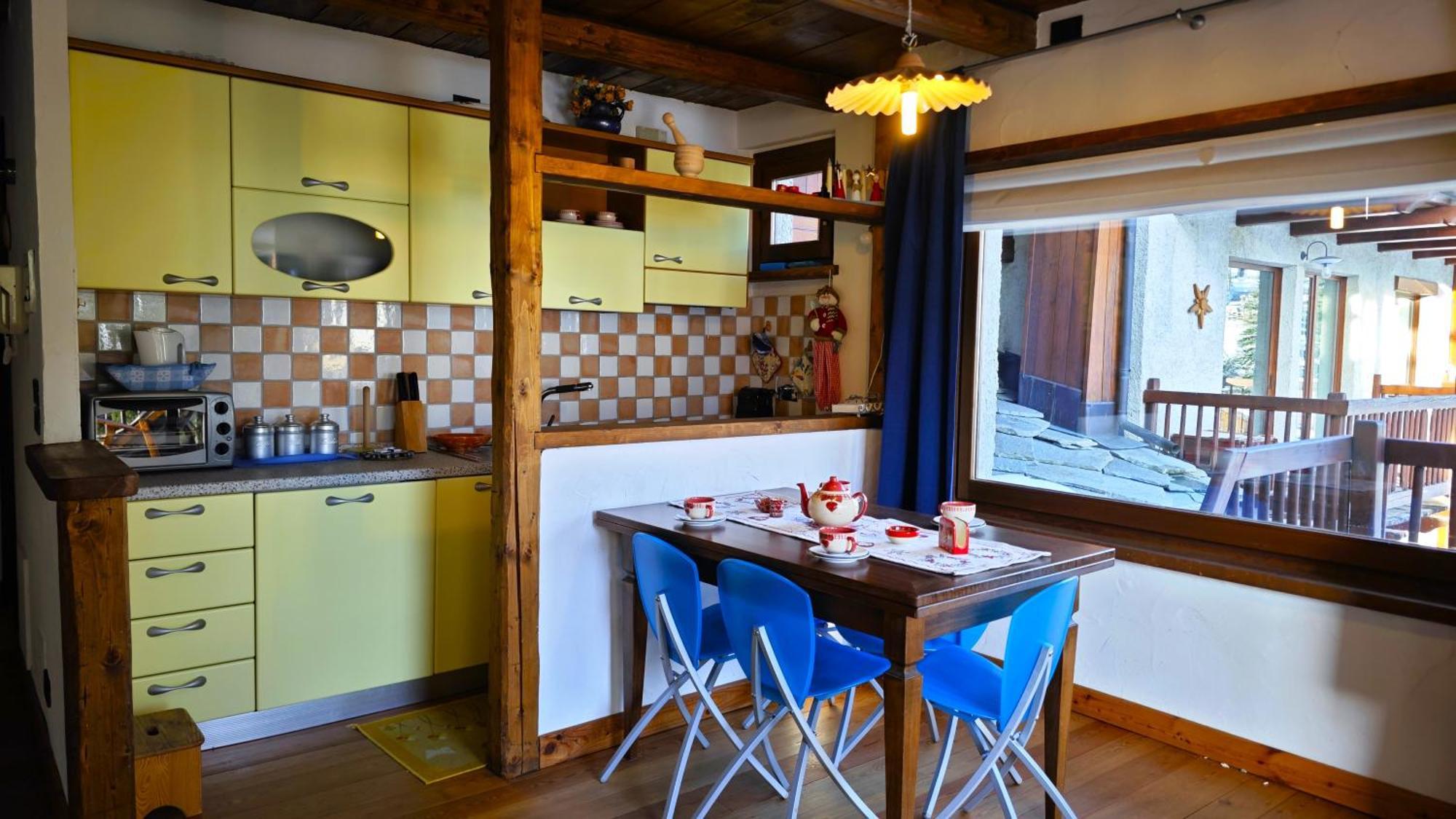 Hostdomus - Imperial Chalet Vila Sestriere Exterior foto